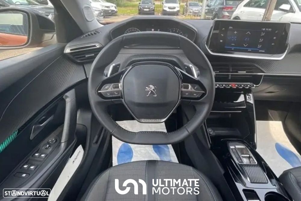 Peugeot 2008 PureTech 130 EAT8 Allure - 5