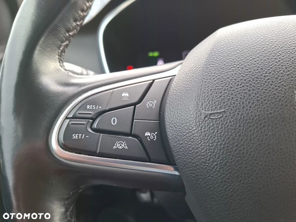 Renault Megane 1.3 TCe FAP Intens EDC - 17