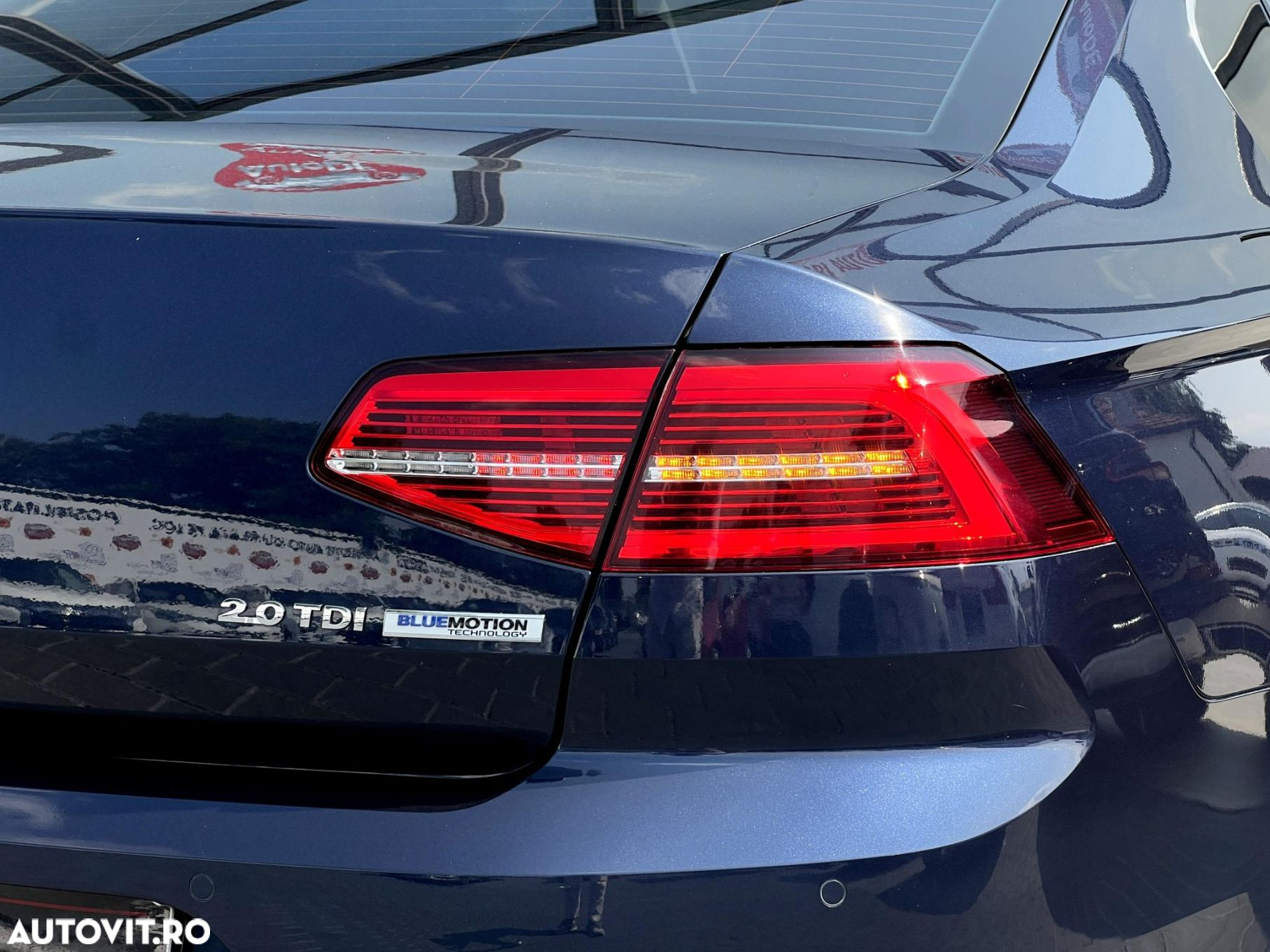 Volkswagen Passat - 32