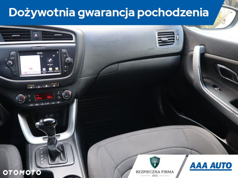 Kia Ceed - 9