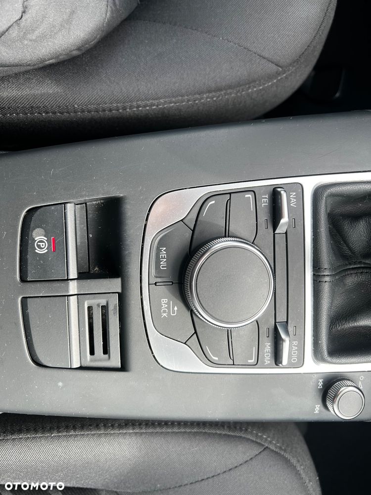 Audi A3 Sportback 1.2 TFSI Ambition - 12