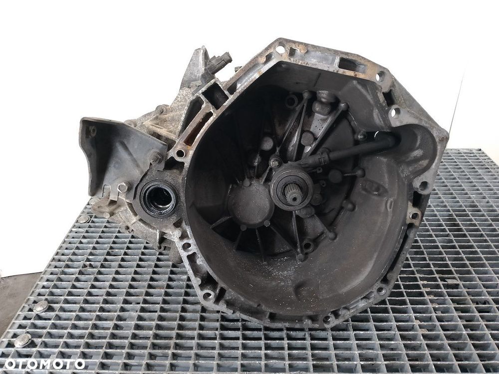 SKRZYNIA BIEGÓW MANUALNA RENAULT MEGANE II TL4K9KX 1.5 DCI - 1