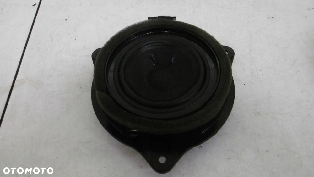 AUDI R8 420 GŁOŚNIKI SUBWOOFER BANG & OLUFSEN - 7