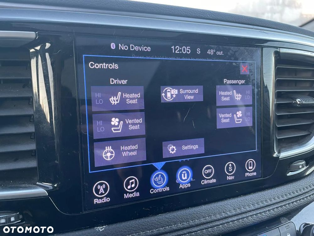 Chrysler Pacifica - 22