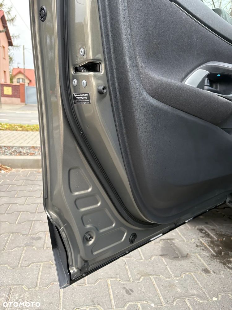 Toyota Yaris - 5