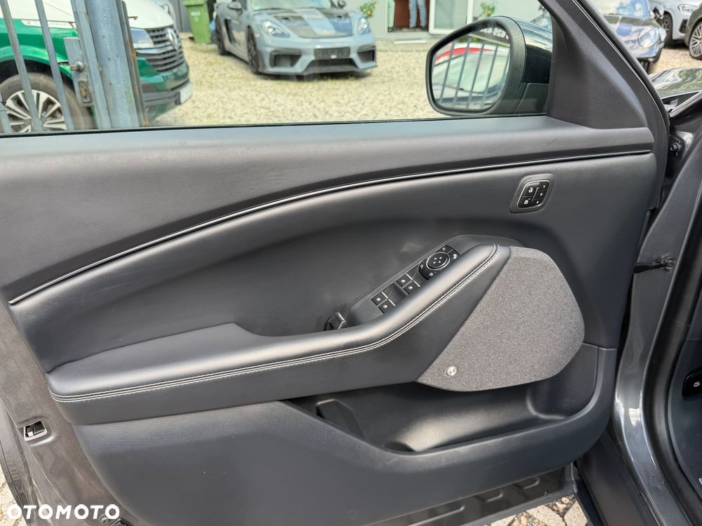 Ford Mustang Mach-E 98kWh AWD Premium - 13
