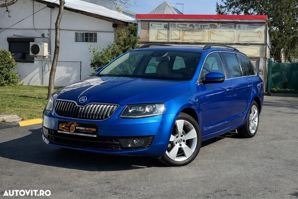 Skoda Octavia 2.0 TDI Premium Edition - 1