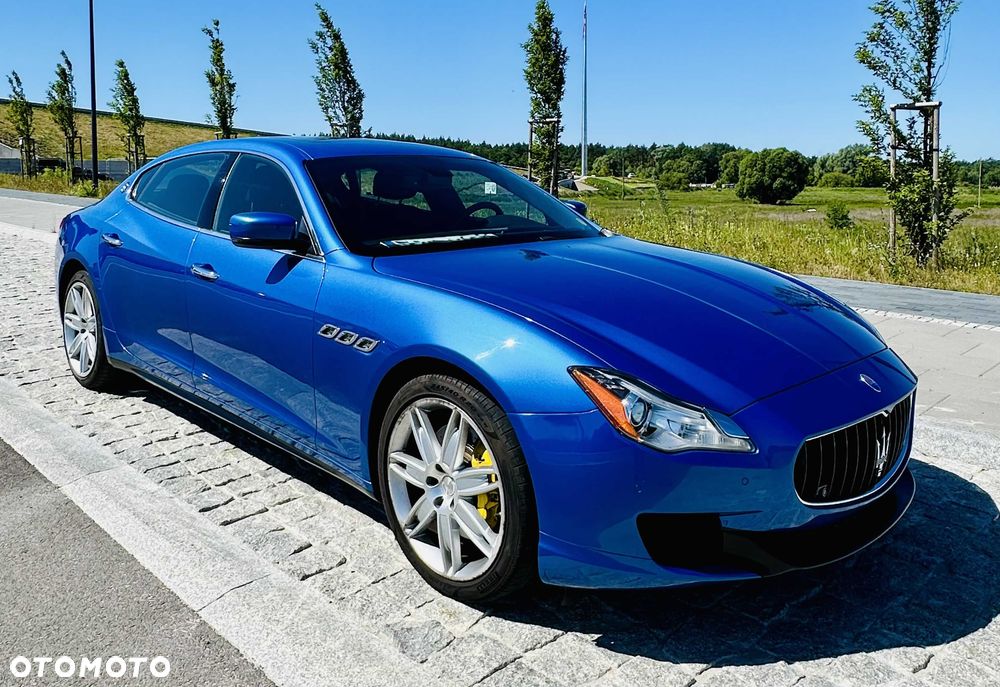 Maserati Quattroporte - 1
