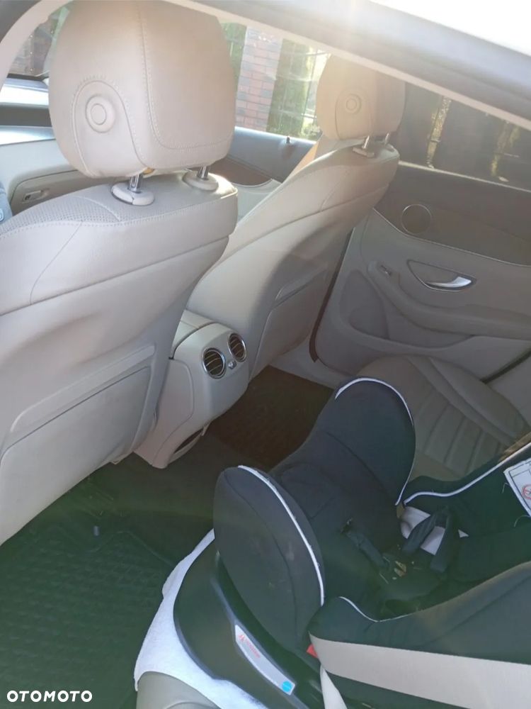 Mercedes-Benz GLC Coupe 220 d 4-Matic - 9