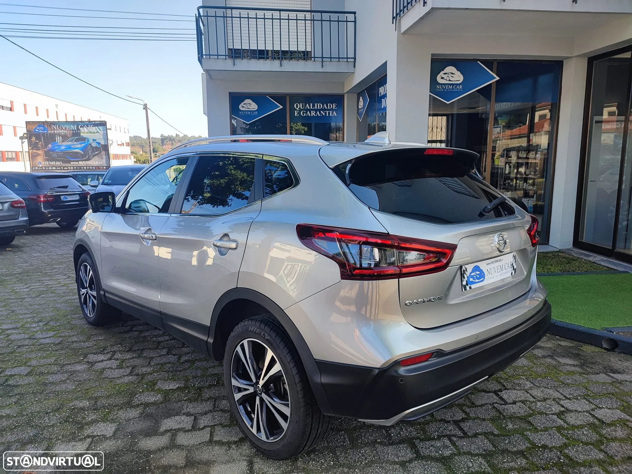 Nissan Qashqai 1.5 dCi N-Connecta J18+Led - 2