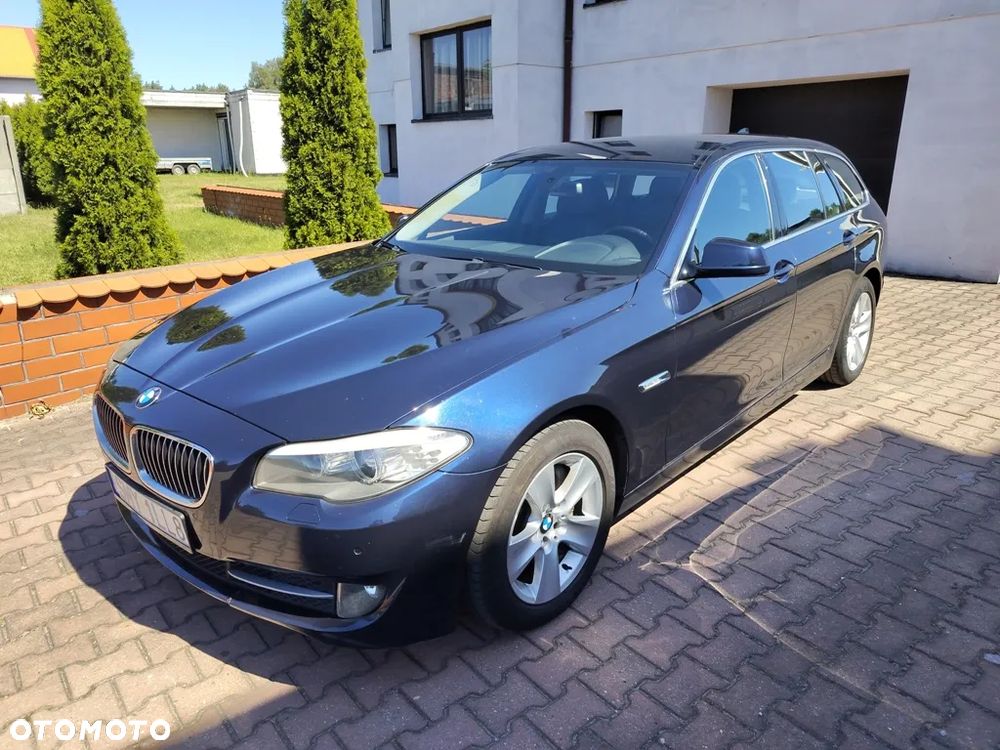 BMW Seria 5 530d xDrive - 1