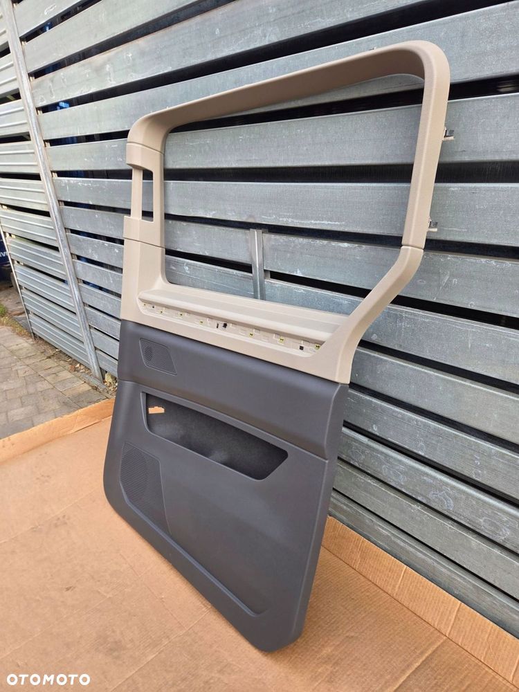 vw multivan t7 tapicerka boczek drzwi prawy tył 7t0867620h - 2