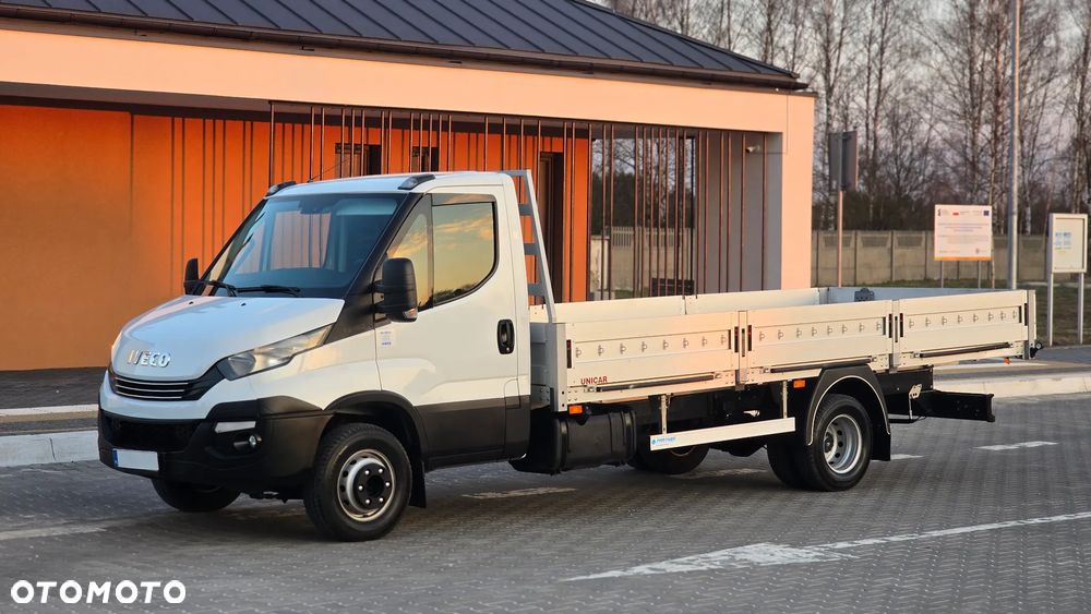 Iveco DAILY 3.0 180KM 10EP 72C18❗❗ŁADOWNOŚĆ 4 TONY / ZABUDOWA UNICAR 5M / SKRZYNIA OTWARTA / ROSTAW OSI 4.75 MAX / SKRZYNIA MANUALNA / TEMPOMAT / BURTY 40CM / SERWIS ASO / SALON POLSKA / 1 WŁASCICIEL -❗❗ - 22