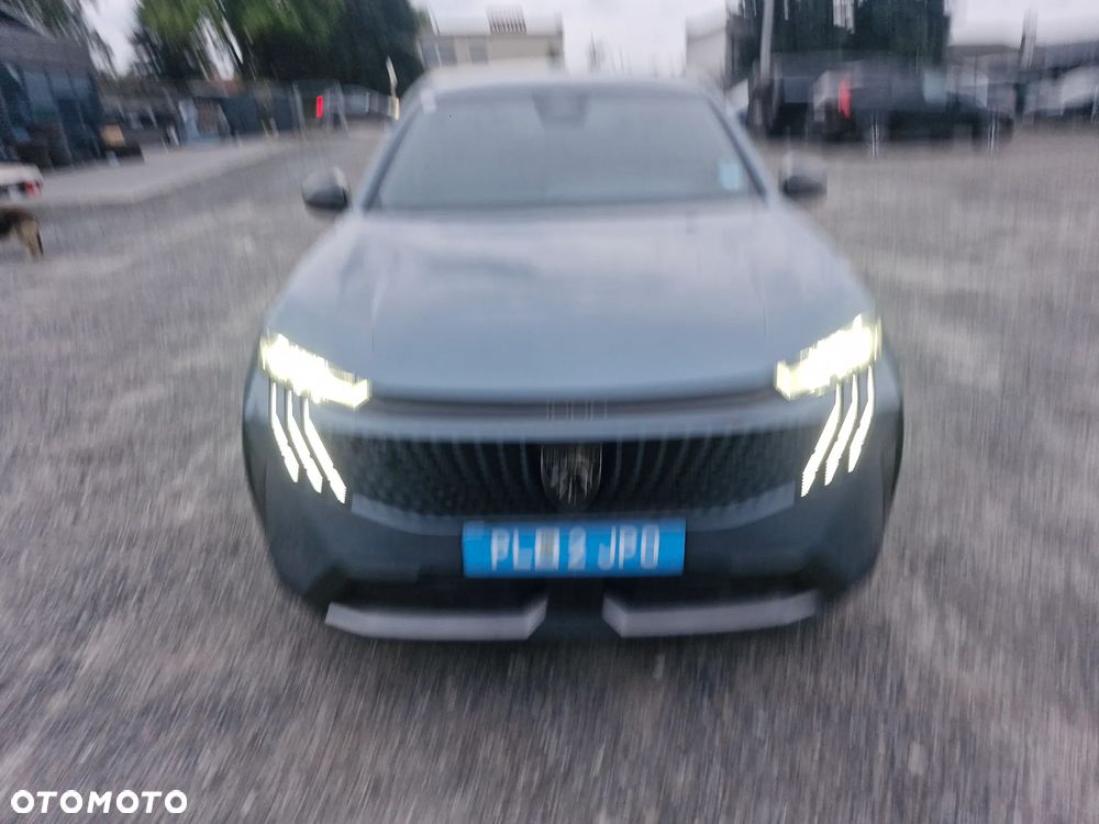 Peugeot 3008 1.2 PureTech mHEV Allure Pack S&S e-DCS6 - 8