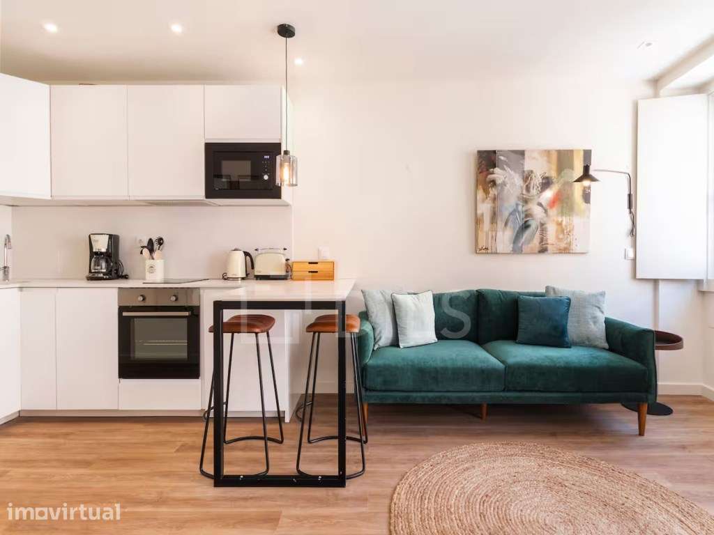 Apartamento dividido em 2 unidades, com licença AL, em Lisboa - Grande imagem: 2/21