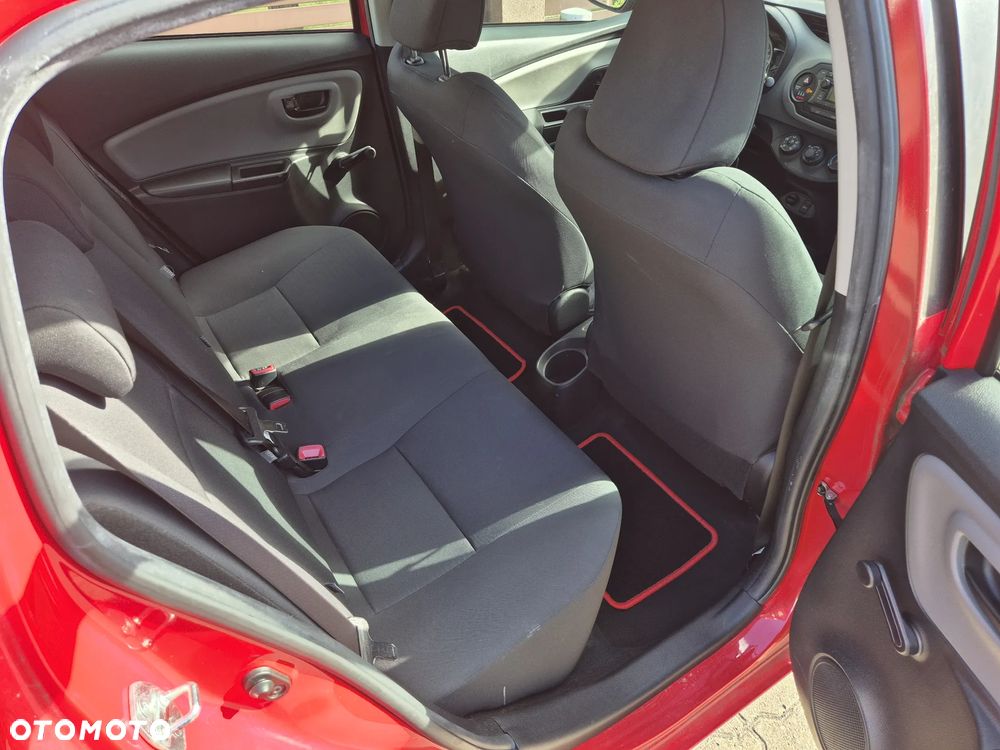 Toyota Yaris - 15