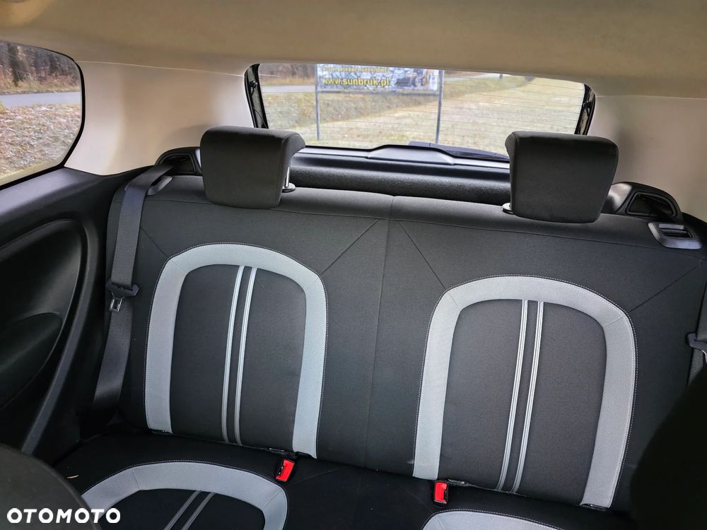 Fiat Grande Punto 1.4 8V Speed - 22