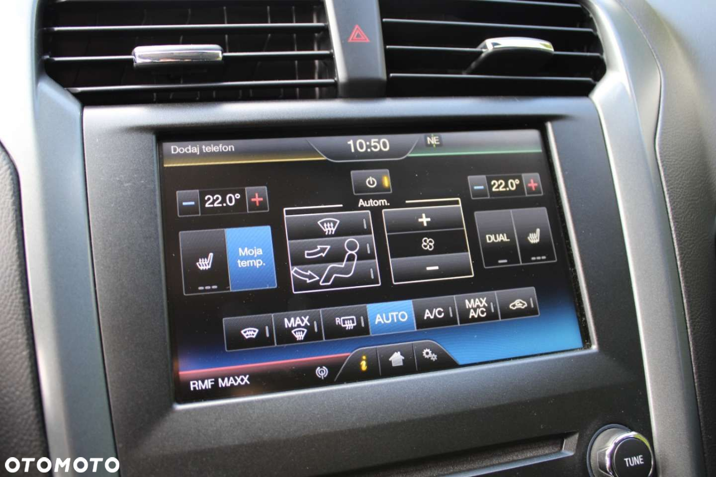 Ford Mondeo 2.0 TDCi Bi-Turbo Titanium PowerShift - 17