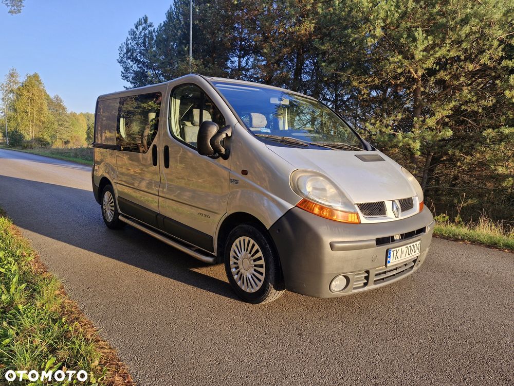 Renault Trafic - 1