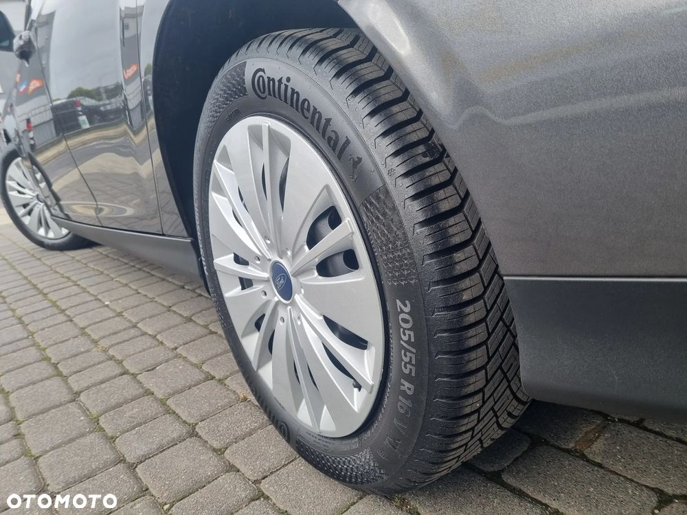 Ford Focus 1.0 EcoBoost 99g Titanium - 31