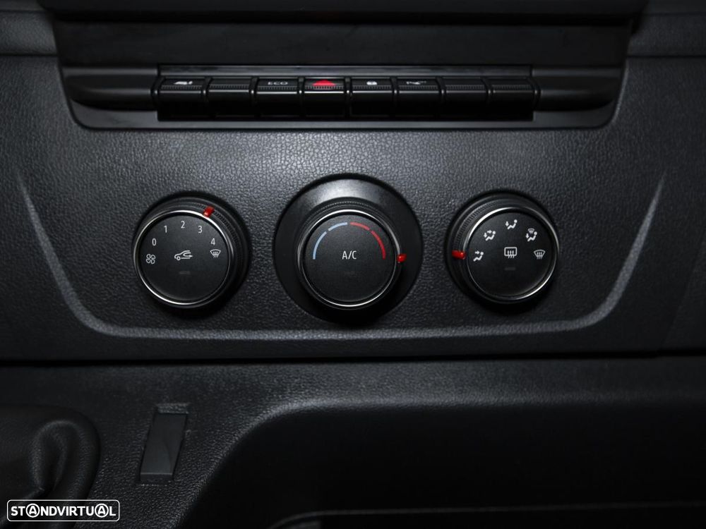 Renault Master 2.3 BLUE DCI 135HP L3H3 3.5T C/IVA - 13