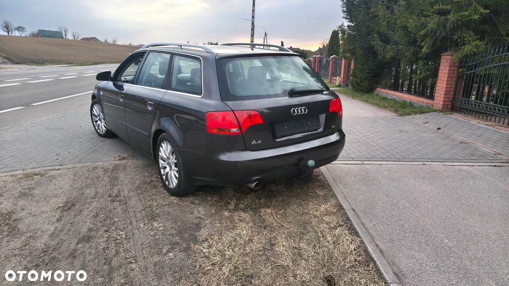 Audi A4 Avant - 8