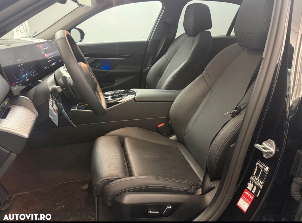 BMW Seria 5 520i AT MHEV - 13