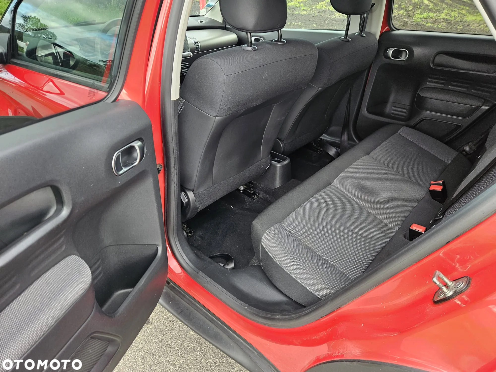 Citroën C4 Cactus PureTech 82 Business Class - 16