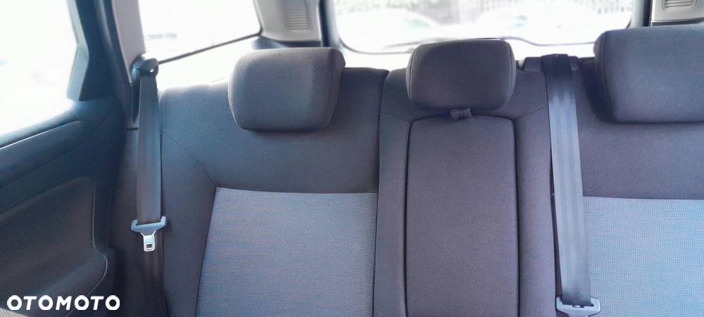 Ford Mondeo 2.0 TDCi Ambiente - 8