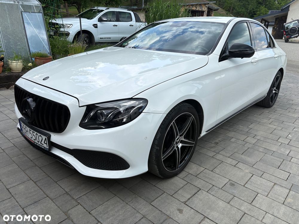 Mercedes-Benz Klasa E 220 d 9G-TRONIC AMG Line - 3