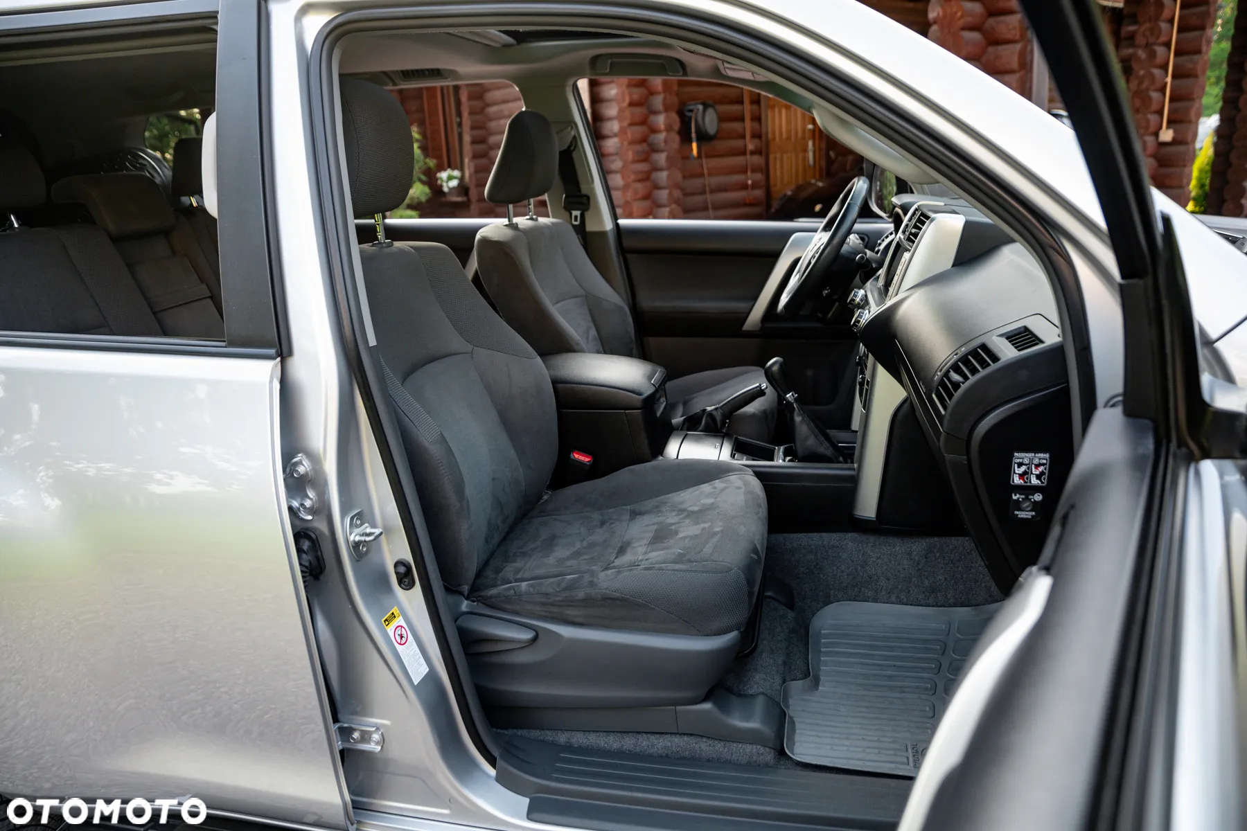 Toyota Land Cruiser LC 3.0 D-4D Premium 7os - 28
