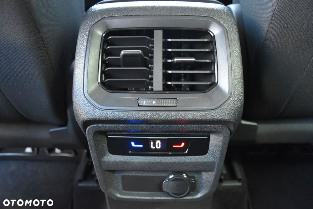 Volkswagen Tiguan 2.0 TDI SCR Life DSG - 32