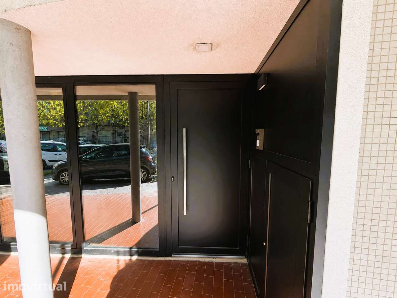 Apartamento T2 - Rua Francisco Sá Carneiro - Amarante - Grande imagem: 2/21
