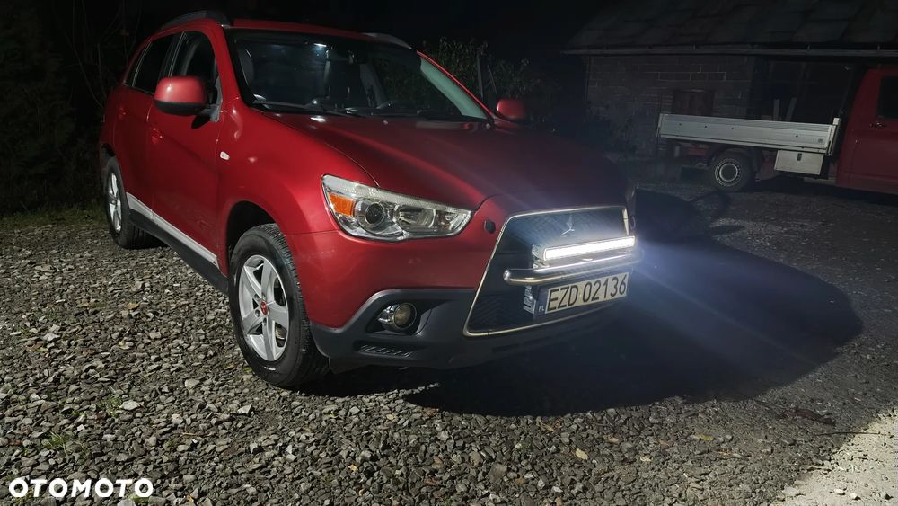 Mitsubishi ASX 1.8 DID Instyle 4WD AS&G - 16