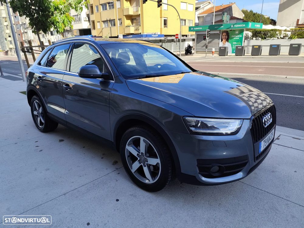 Audi Q3 2.0 TDI Business Line S-line - 10