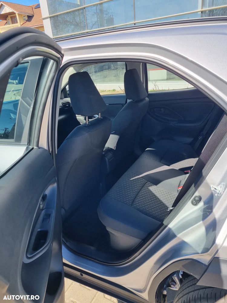 Toyota Yaris Cross 1.5 VVT-i HSD 4x2 Active - 4