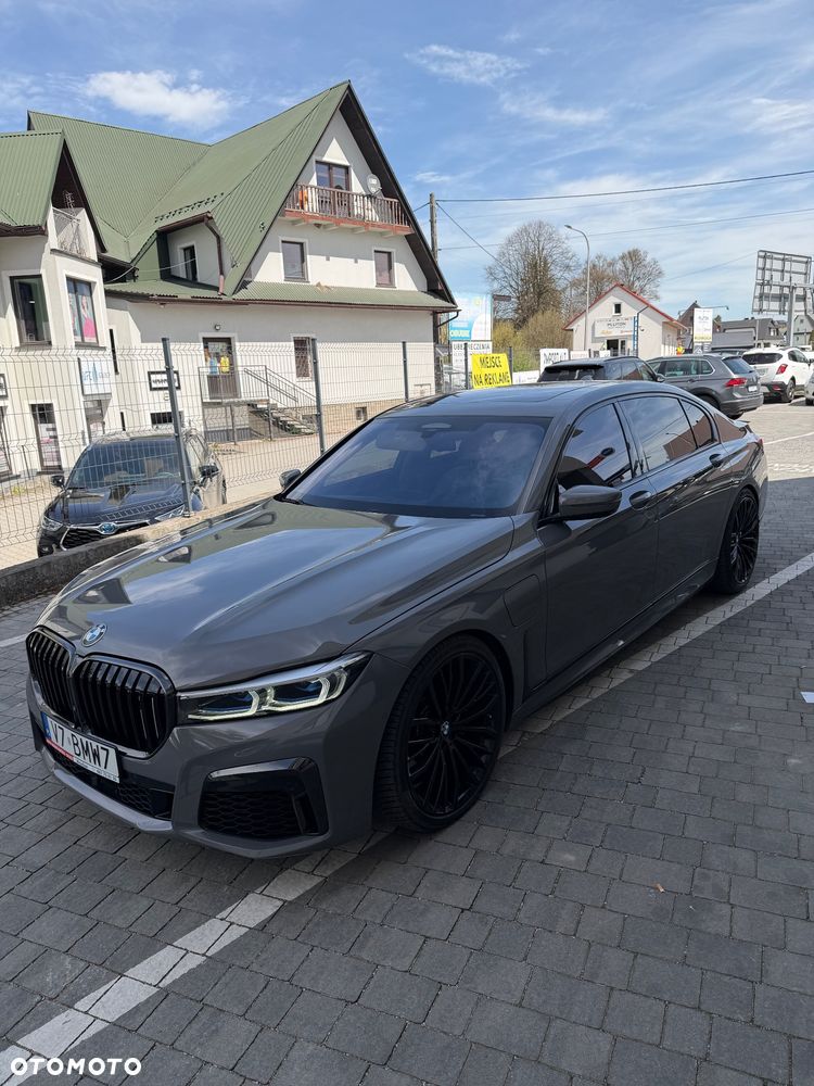 BMW Seria 7 - 26