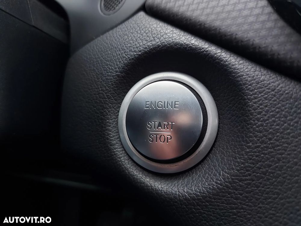 Mercedes-Benz GLA 200 d 4MATIC Aut. - 24