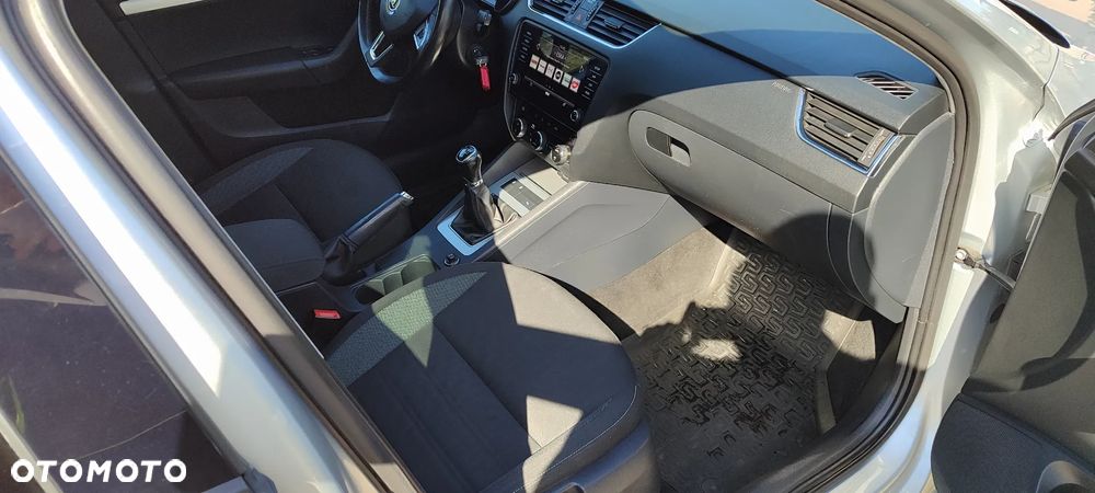 Skoda Octavia 1.6 TDI SCR Style - 10