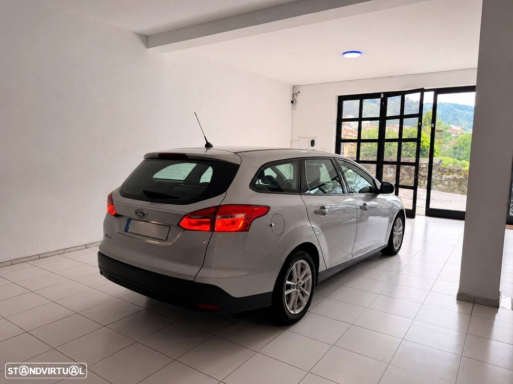 Ford Focus SW 1.5 TDCi Titanium DPS - 3