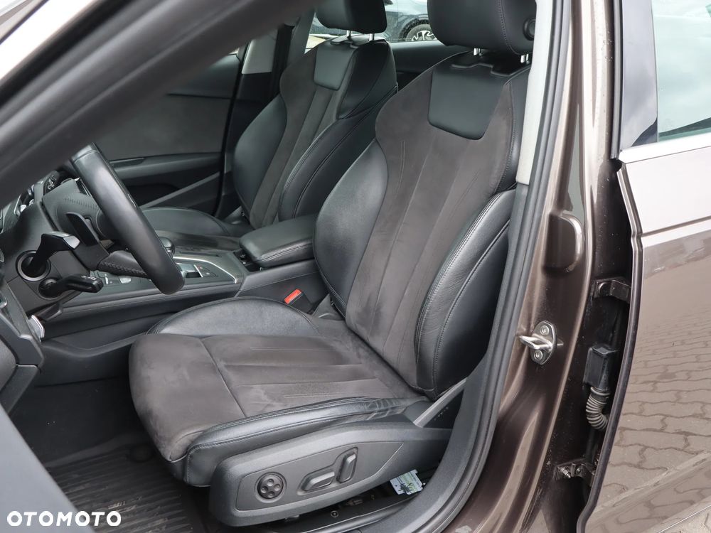 Audi A4 Limousine 40 TFSI Sport S tronic - 11