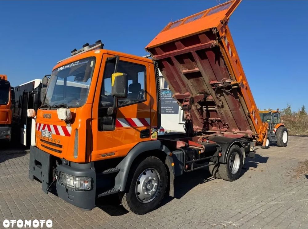 Iveco Eurocargo Wywrotka 3 str Hydroburta Specjalny Solarka Piaskarka Czołownica - 1