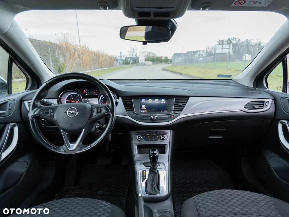 Opel Astra 1.4 T Edition S&S - 21