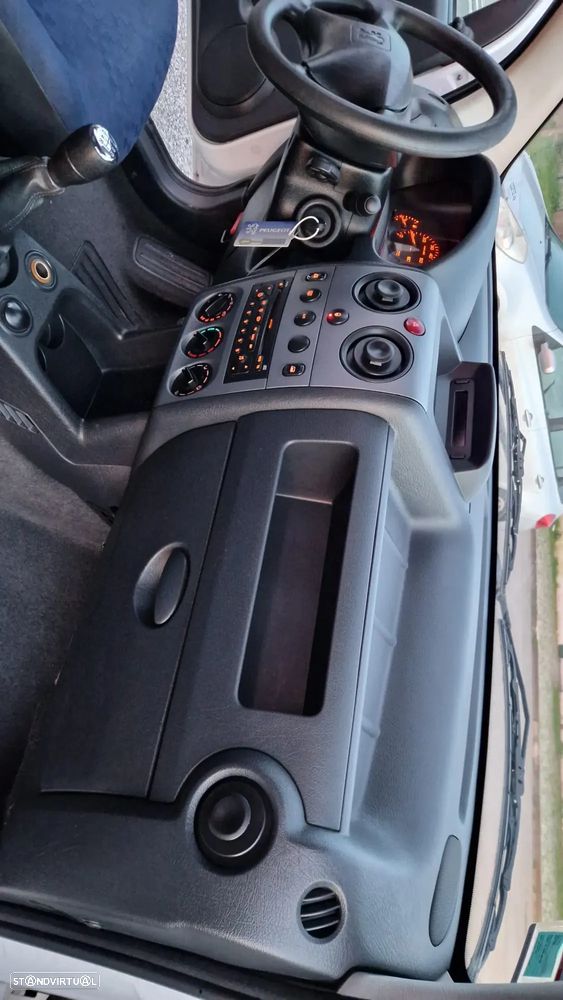 Peugeot Partner - 19