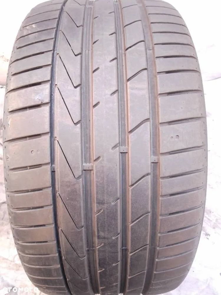 Hankook Ventus S1 EVO2 245/35 ZR19 93Y 2024 7-7.5mm - 1