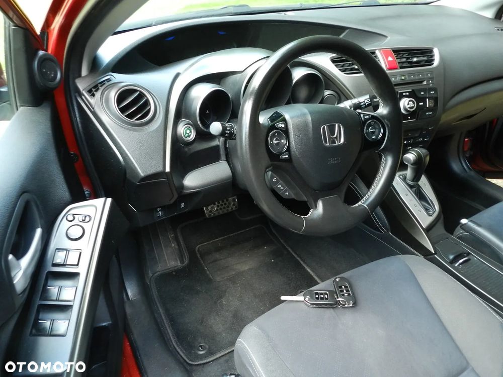 Honda Civic 1.8 i-VTEC Automatik Sport Black Edition - 13