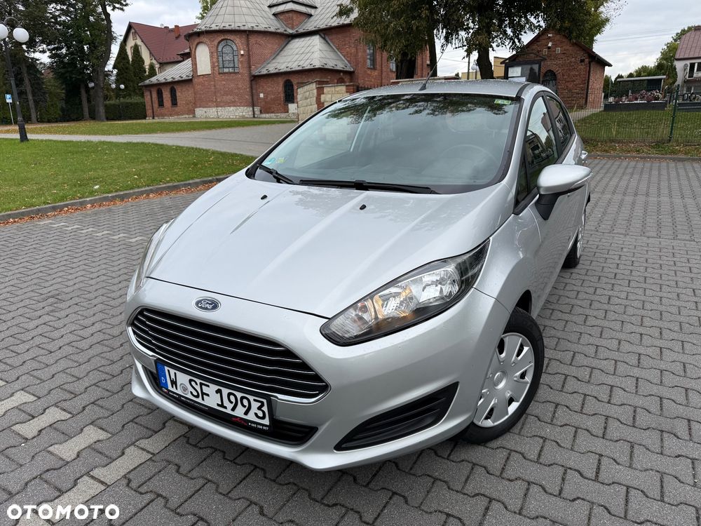 Ford Fiesta - 22