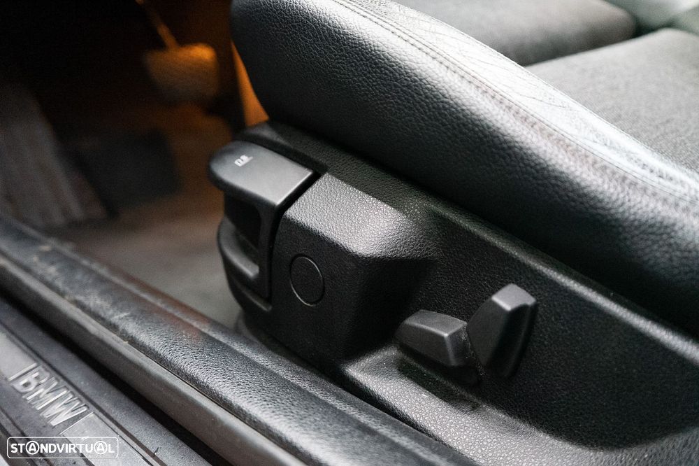 BMW 525 d Pack M Auto - 40