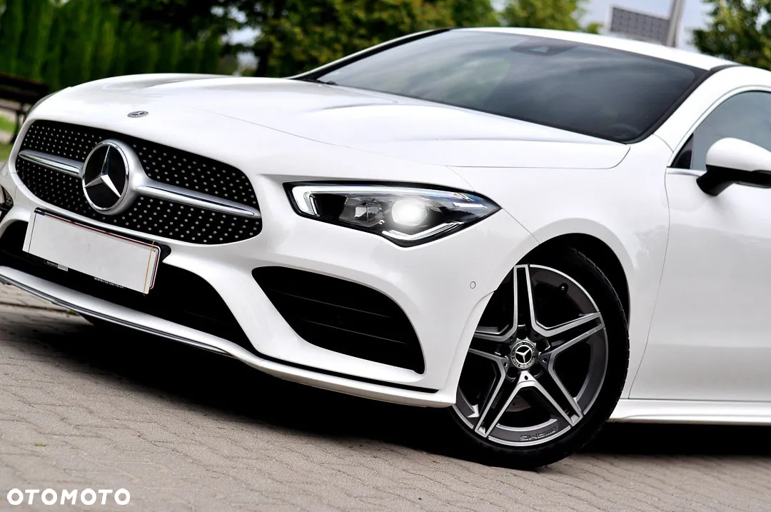 Mercedes-Benz CLA 200 d Shooting Brake 8G-DCT AMG Line - 12
