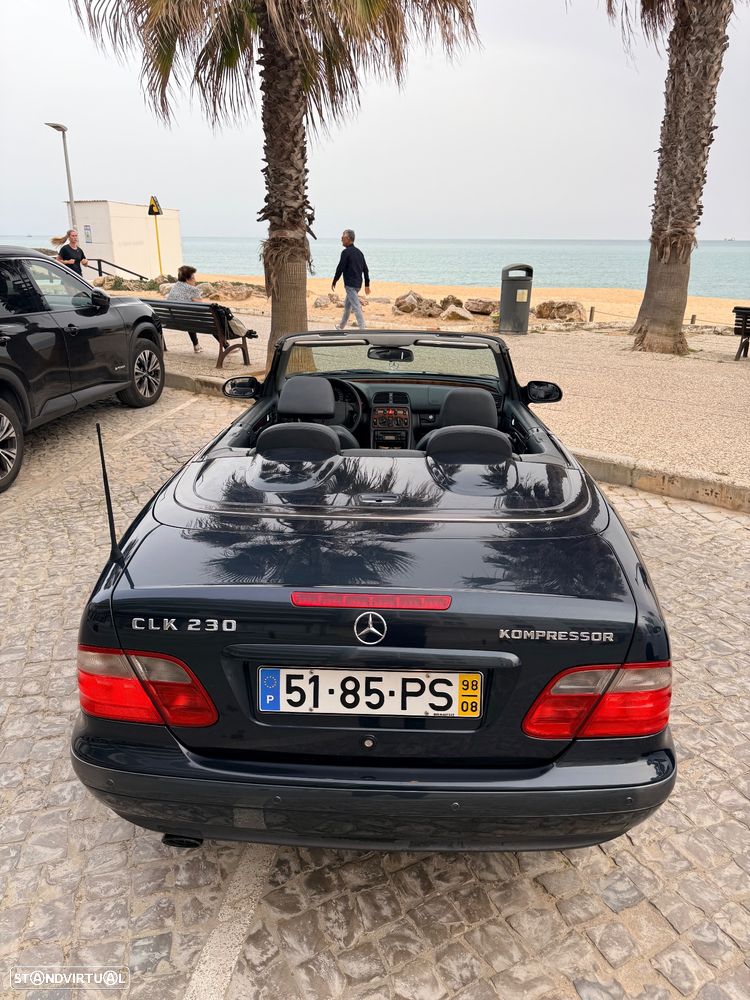 Mercedes-Benz CLK 230 - 2
